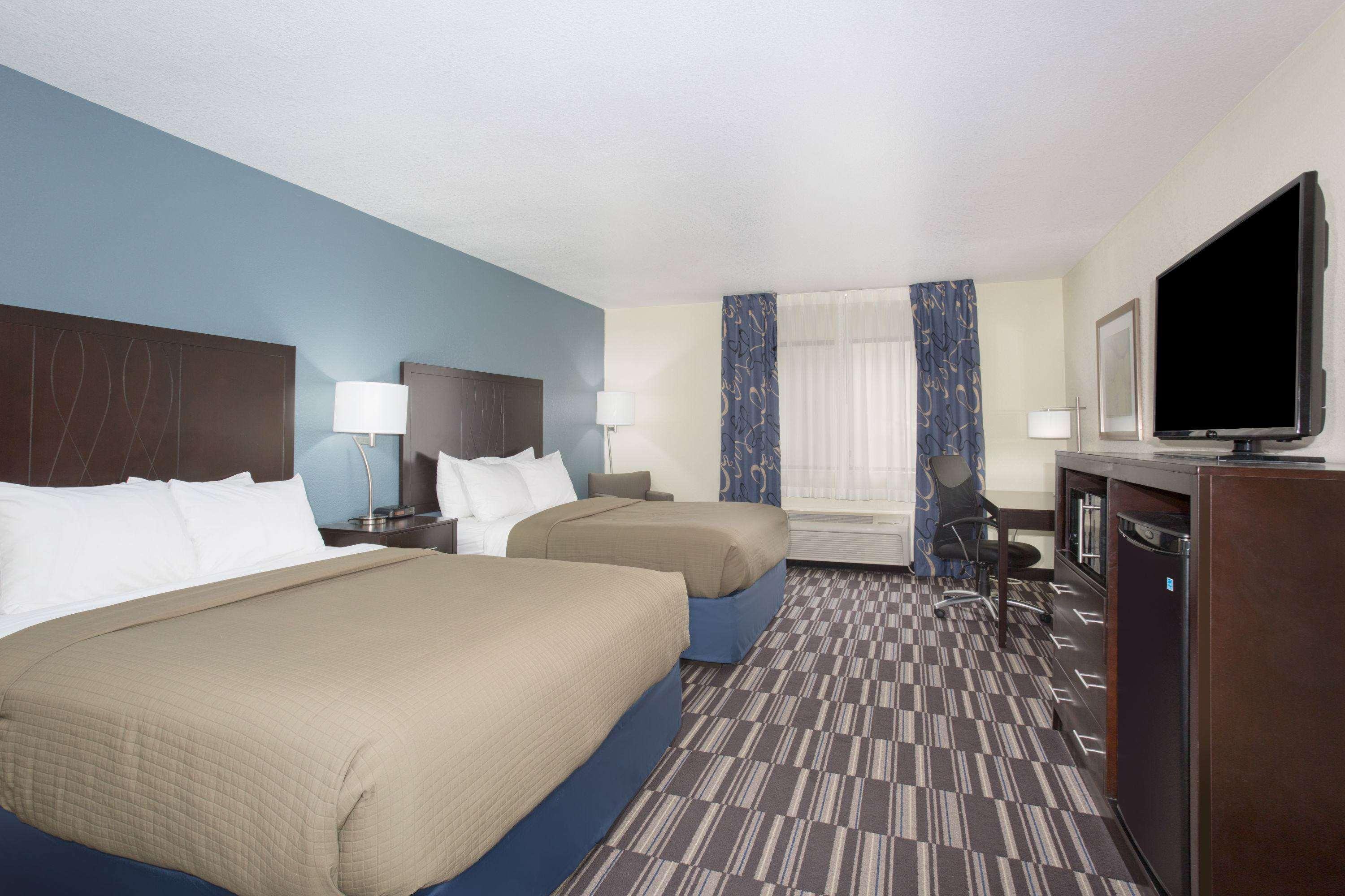 Americinn By Wyndham Mount Pleasant מראה חיצוני תמונה