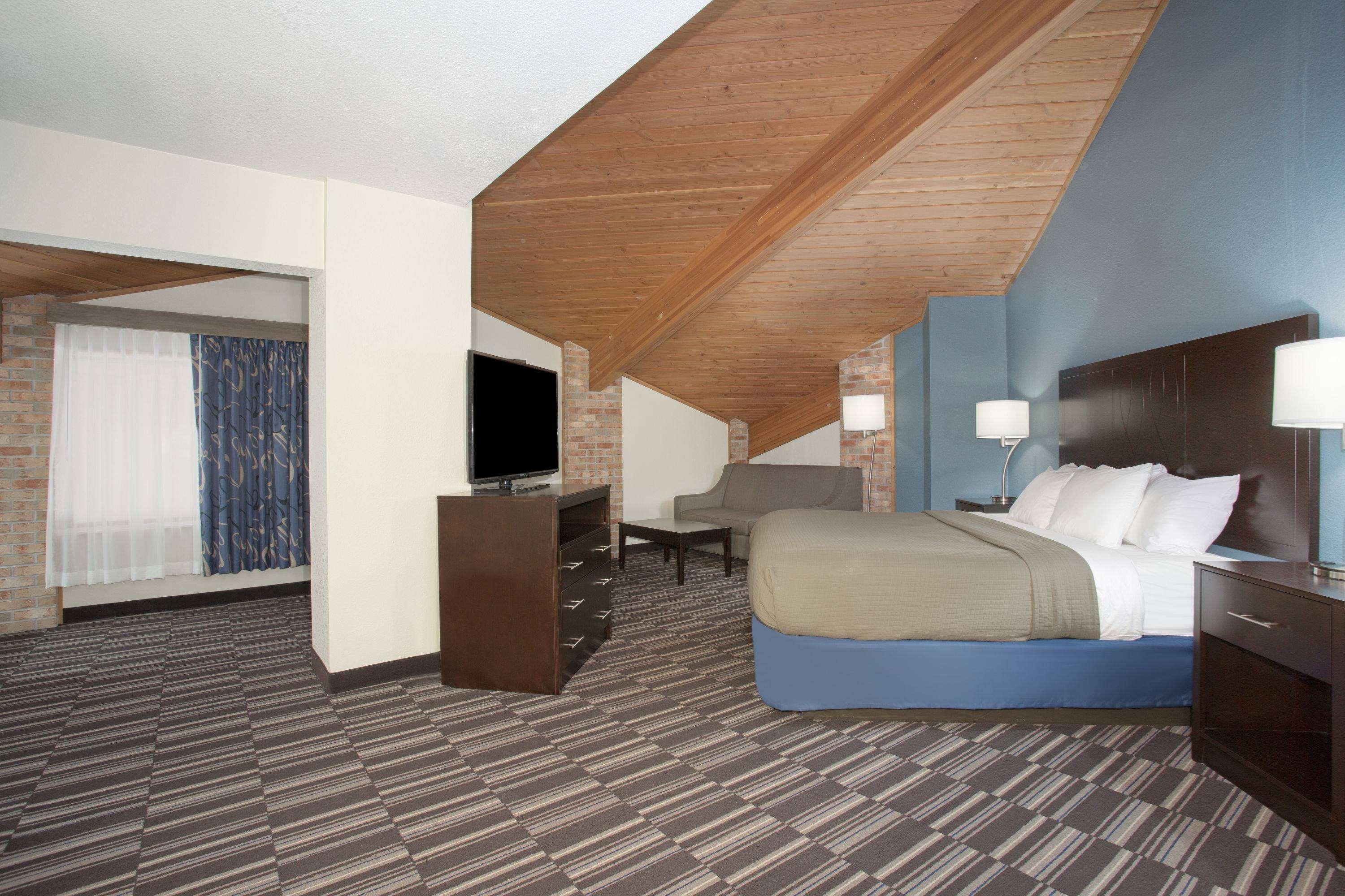 Americinn By Wyndham Mount Pleasant מראה חיצוני תמונה