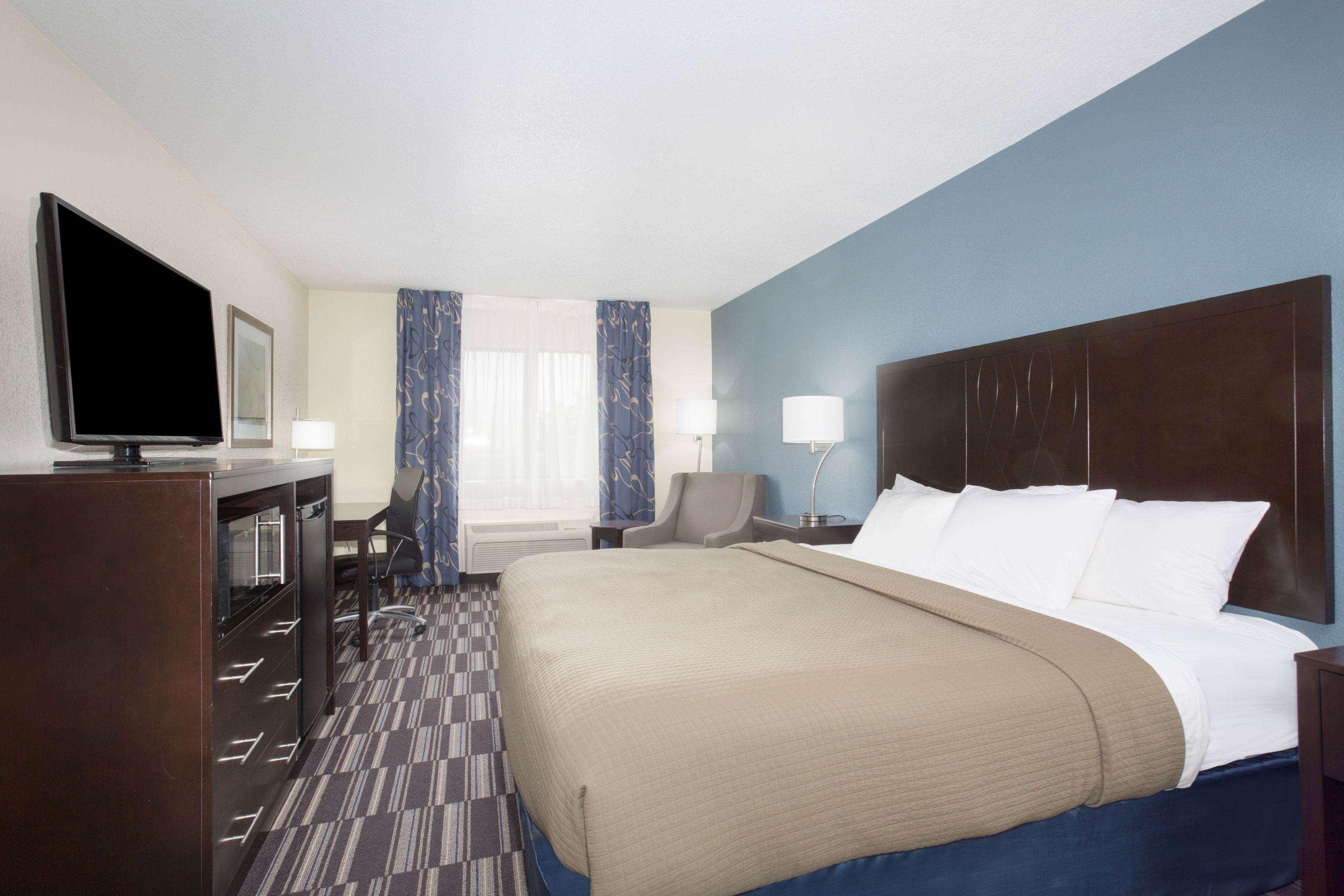 Americinn By Wyndham Mount Pleasant מראה חיצוני תמונה
