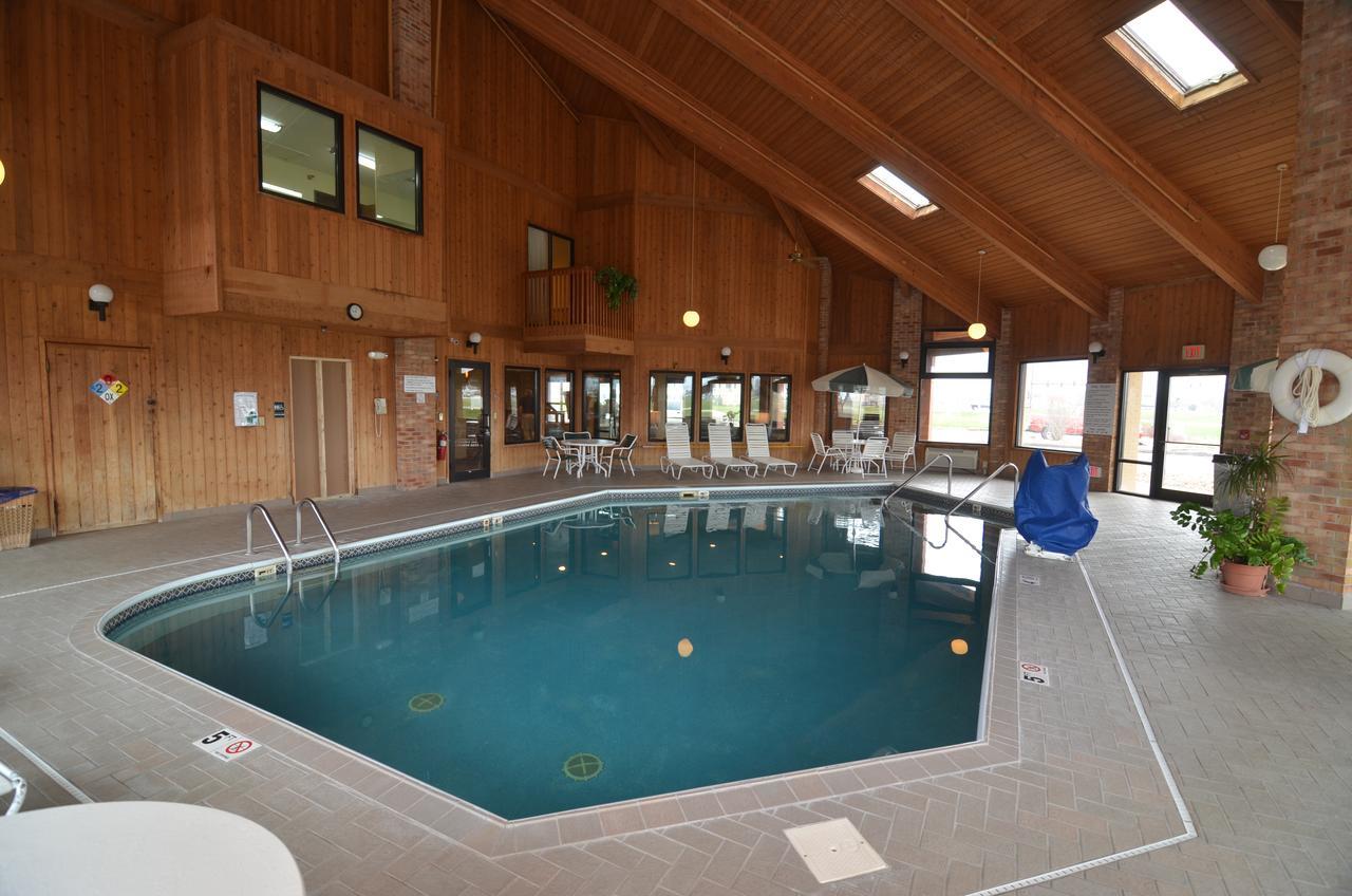 Americinn By Wyndham Mount Pleasant מראה חיצוני תמונה